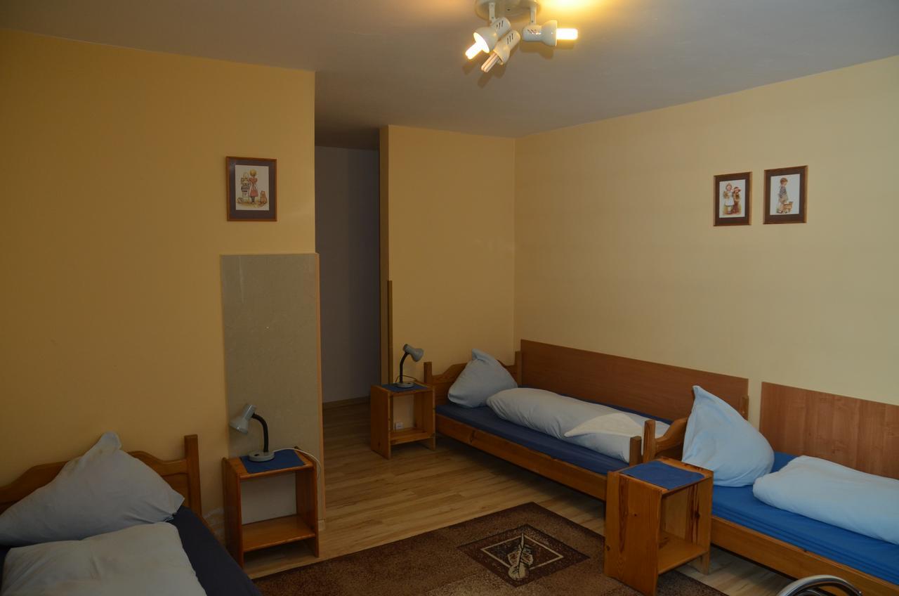 Motel Eden Zamosc  Bagian luar foto